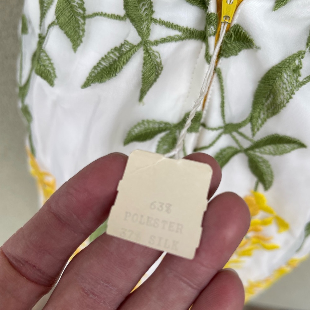 1950s vintage embroidered maxi dress - Picture 8 of 12